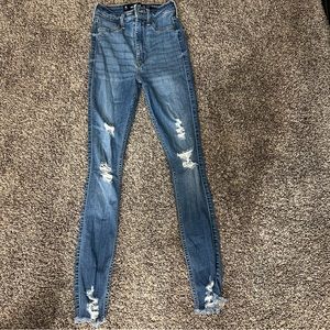 Holister jeans